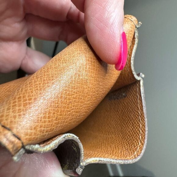 LOUIS VUITTON Monogram Etui Case - Picture 7 of 7